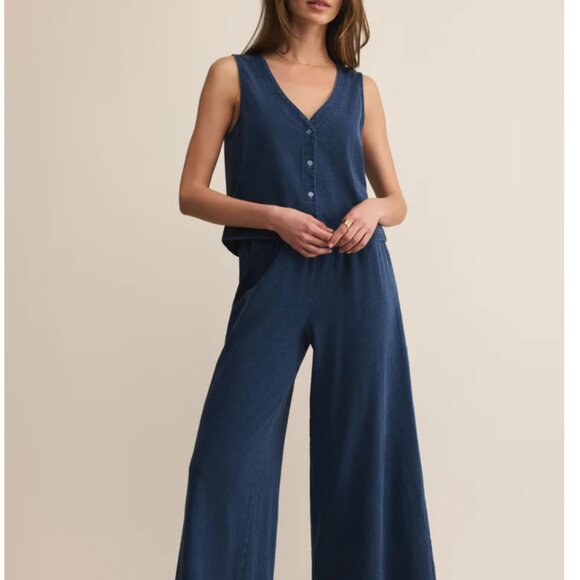 NWT'S Z SUPPLY Solace V-Neck Jersey Denim Tank SIZE MEDIUM - Picture 5 of 9